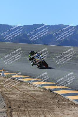 media/Feb-04-2024-SoCal Trackdays (Sun) [[91d6515b1d]]/1-Bowl (950am)/